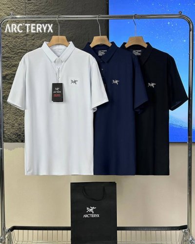细节图 Arc'teryx 始祖鸟冰丝速干无痕翻领短袖polo衫 刺绣款 面料采用210克冰离子氨纶+棉面料，面料吸湿排汗效果俱佳，凉爽舒适！ 胸前万针刺绣！