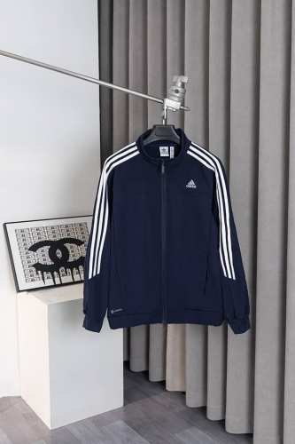 款号：He086 Adidas-阿迪秋季Qq糖同款立领外套 面料采用专柜同步定色定染面料，上身舒适，袖子拼接Ad经典三道杠，胸前Ad小标刺绣，针数饱满，定制专柜