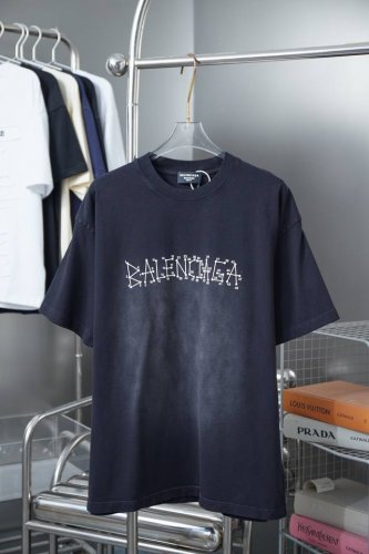 balele 巴黎世家 25Ss早春新款 立体厚版字母短袖 轻奢主义 男女日常通勤穿搭必备单品 正确版本 欢迎对比 详细特征 320克100% 纯棉双纱汗布面料