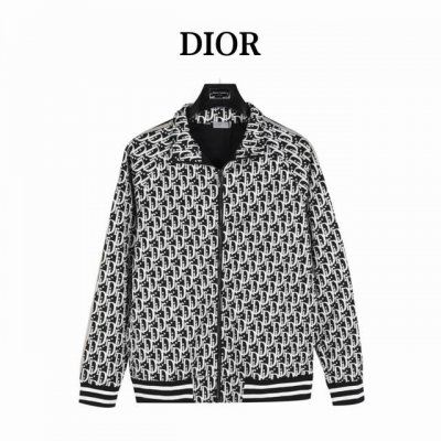 dior 迪奥 满印提花侧边织带套装外套 黑色 灵感源自八十年代复古，客供定制的480克提花材质，摸着面料质感肉实，肌里感清晰可见，有净重感，全身极致简约设计，