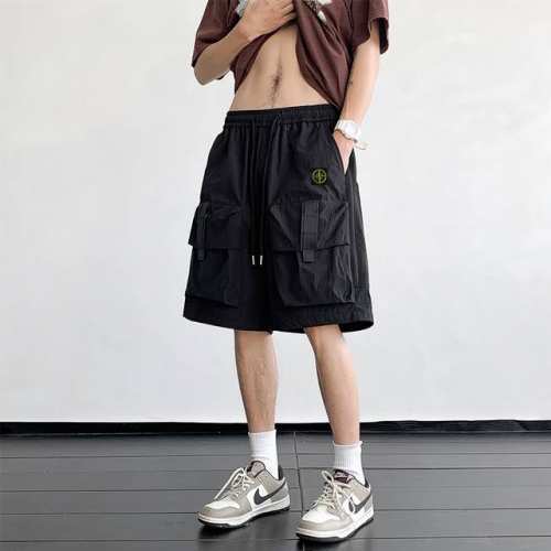Stone Island 石头岛夏季限定户外工装防水冲锋短裤五分沙滩裤，男女同款，小红书 Ins 抖音爆款，超人气单品，经典Logo，版型好看，上身有型，修饰完