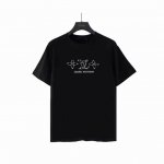 实拍细节图+尺码表 louis Vuitton 路易威登三花刺绣小标短袖T恤 原版面料 网红明星同款 手感非常舒服 时尚又个性 超级百搭好看的一款 男女都非常合