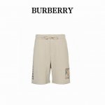 Burberry 25Ss 战马贴布压胶字母短裤 巴宝莉爆款短裤，男女同款，让每一次迈步都无拘无束，立体剪裁大幅提升运动自由度，腰部内置弹力抽绳，贴合身形不勒肤