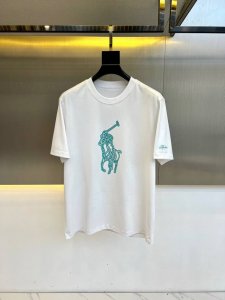 拉尔夫 劳伦Ralph Lauren、25S男士 上装短袖T恤。这款 polo Ralph Lauren棉质T恤胸前饰有艺术感的polo 小马图案，十分显眼。甄