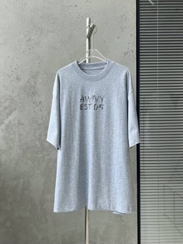 aw* 大王刺绣字母短袖T恤上衣 印花刺绣字母设计 袖口不包边 设计感满满 size S M L