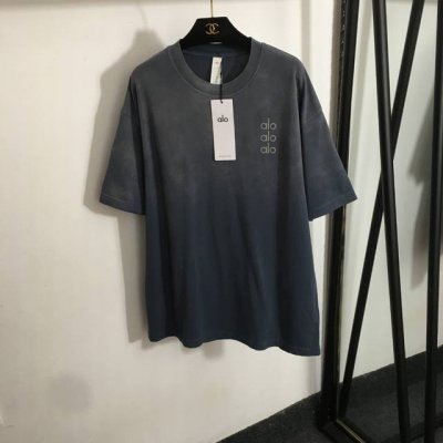 款号20252725 Alo新款 Logo反光印花 休闲宽松大版短袖T恤，灰蓝色，红色，Sml， M码；肩宽56，胸围120，袖长22，衣长73
