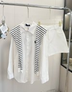 价格P： 品名：Ralph Laur*N 拉夫战马刺绣亚麻衬衫披肩短裤三件套 尺码：S.M.L 颜色：白色 真的简单又显贵！！简简单单的白衬衫，配上白短裤，点缀
