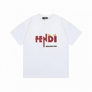 Fendi 芬迪 字母印花圆领纯棉百搭潮流短袖T恤男女同款 吊牌 领标 水洗唛 三标齐全 定织定染280克精梳棉面料 尺码：S-Xxl 颜色：黑色，白色