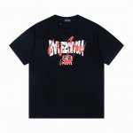 上新： 款号：B303 Balenciaga 巴黎世家新款经典胸前字母印花圆领短袖T恤 1面料采用260克纯棉双纱面料 柔软亲肤、透气性强，定位裁剪工艺Over