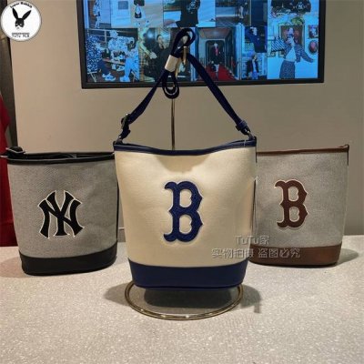 高品质 批 款号 125 mlb男女水桶包挎包情侣时尚运动休闲秋冬季新款包包 高端品质 一包一码 单肩斜挎水桶包 情侣时尚百搭 尺寸 18X22.5X13 颜色