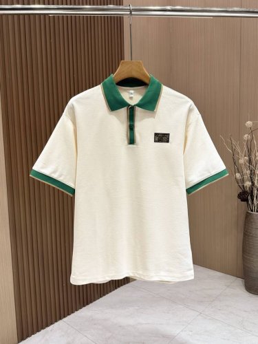 gucci 古奇 重磅推荐！春夏新品，专柜在售，顶级品质，棉质网眼珠地面料翻领短袖，客供定织100%纯棉网眼珠地面料，面料表面排列均匀整齐的纹理，透气性和散热排