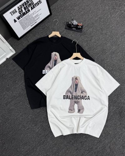 顶级版本 #巴黎世家25Ss直喷印花短袖# Balenciaga巴黎世家 面料采用260G巴黎专用双纱*高克重1比1双纱罗纹 前后幅采用进口康丽直喷机直喷白癦工
