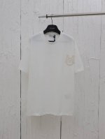 Moner* 蒙口25Ss M字母猫耳朵刺绣短袖 采用280G32支双纱纯棉面料，质感非常柔软舒适，搭配350G1×1螺纹 面料与螺纹同缸定染无色差，螺纹不易变