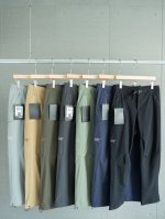 七色齐发 Arcteryx始祖鸟 Gamma系列 Gamma pant 刺绣Logo防风防雨运动纯色舒适休闲裤 男女通穿 颜色7个色： 黑色 石墨灰 宝石蓝 幽