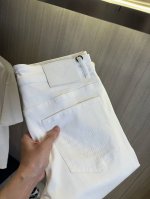 armani阿玛尼 2025Ss春夏新款男士牛仔裤 精选进口丹宁牛仔面料 重工环保洗水 手感柔和 兼备耐磨性 版型小直筒 微弹力显瘦修身，细节完美，五金辅料精选