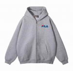 Fila斐乐春季连帽开衫拉链卫衣外套 高品质，做细节 甄选新疆华棉面料 手感软糯细腻 上身充满质感 非常轻便舒适运动宽松版型不紧身 轻松驾驭无压力 全衣平车走线