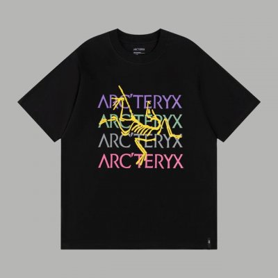 顶级版本 区别通货 款式：始祖鸟Arcteryx多色粘贴字母短袖 颜色：图片色 尺码：Xs-L 面料：300克双织纯棉 辅料：全套定制辅料 无性别区分 男女同款