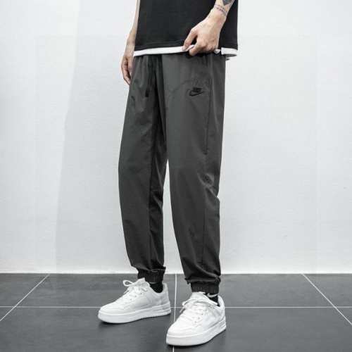上新110（春夏季新款2025立体裁剪万针刺绣耐克Nike机能工装基础大众休闲裤长裤子） 高逼格！万针刺绣Logo！耐克Nike钩子家立体剪裁户外机能风工装裤！