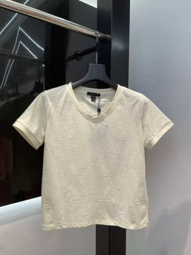 Lv 25早春新款T恤 烧工艺V领 简单高级时髦精品 经典版型不挑人 Sml