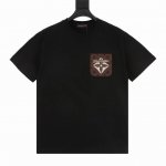louis Vuitton 路易威登 25Ss 老花假口袋短袖 采用260G纯棉面料 上身舒适透气 16针高密度缝线加固领口与袖笼 经得起反复穿着 拒绝变形垮塌
