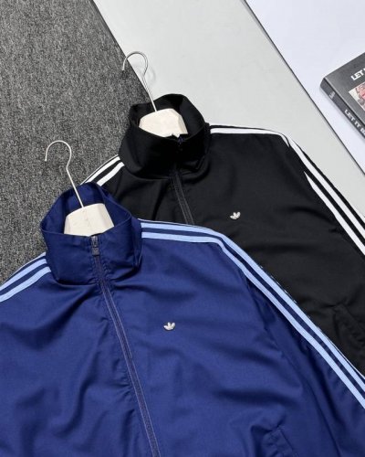 外套 裤子180 Adidas阿迪达斯三叶草25S新款立领运动宽松夹克外套男女同款 复古宽松三条纹运动新款Adidas阿迪达斯三叶草宽松直筒裤西裤套装 外套货号
