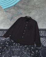 款M712 罗意威衬衫 Loewe罗意威 新款 胸前口袋刺绣Logo翻领衬衫 罗意威刺绣衬衣 采用定制面料，面料上身柔软舒适，极其细腻 ！袖口采用Logo刺绣设