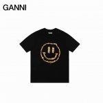 ganni25Ss 雏菊笑脸短袖T恤 如果你还不认识来自哥本哈根的Ganni 那真的要告诉你 这个牌子穿过的明星实在是太多了 韩潮顶流加持和她独具特色的笑脸 成