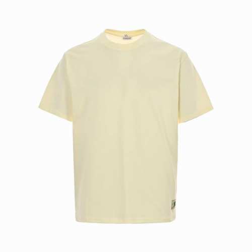 ：160 Burberry 巴宝莉 24Ss 战马标识短袖 24年春夏第一季由Bv绿创始人Daniellee全新打造Burberry新一季产品， 面料为100%