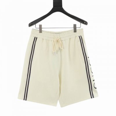 gucci 古驰 25Ss 侧边织带拼色Logo刺绣短裤 面料采用400G棉质太空棉面料 订染颜色后整蚀毛处理 对照原版做丝滑超柔处理 布面肌理股线清晰明显 侧