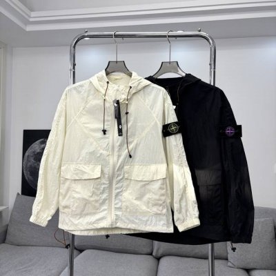 上新 Stone Island 石头岛25Ss新款袖标徽章Logo轻薄防晒服，经典连帽皮肤衣，舒适透气 防紫外线百搭不拘束，夏日炎炎人手必备防晒服，夏日出行百搭