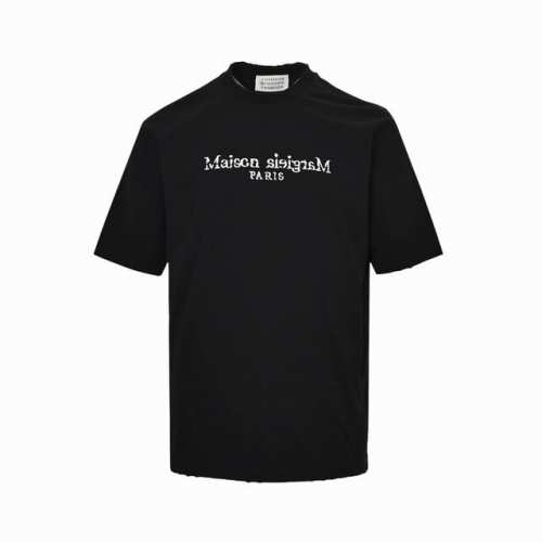 Maison Margiela 马吉拉 25Ss 刺绣破坏贴布短袖 重磅精梳260G纯棉双纱面料 手工多处破坏 螺纹定织定染通肩拉条工艺增加衣物清洗寿命 触感舒