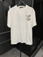 高端 Louis Vuitton 路易威登 25Ss 彩色字母刺绣短袖T恤 白 重磅克重260G纯棉双纱面料 螺纹定织定染通肩拉条工艺增加衣物清洗寿命 触感舒适