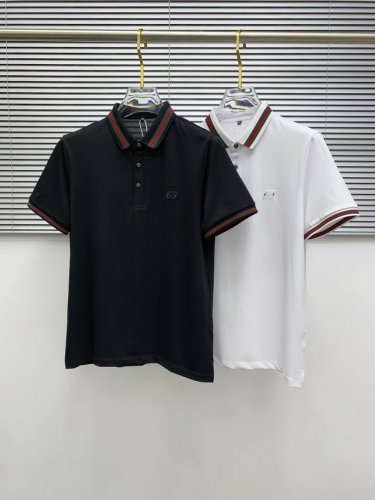 古驰25Ss新款春夏短袖翻领T恤polo 最高版本客供定制高端朱地面料简单时尚款 螺纹拼色螺纹配色超级好看 经典Logo简单大方的款式 满满的高级感 四季可穿