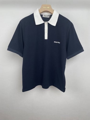 Miu家短袖撞色领polo衫 舒适透气 版型展现优雅身姿 适合日常穿搭 Sml
