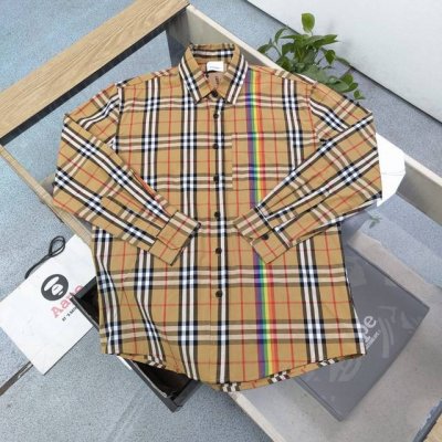 2025新款 款号：Qn11 Ss新款Burberry巴宝莉经典彩虹格子图案印花休闲情侣长袖衬衫，采用爽滑纯棉面料，体感更舒服，定位裁剪，衬衫对格，费时又废料，