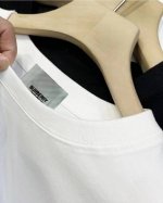 100 高品质，雪梨纸精包装 burberry/巴宝莉男女印花字母T恤 经典休闲短袖体恤 高端高品系列-认准品质下单！经典极简款，经典圆领套头设计，胸前简约大气