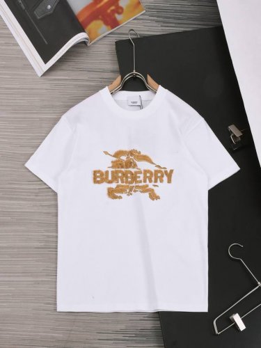 Burberry 甄选260克定制面料 顶级品质 经典Logo绣花工艺 男女同款 尺码S M L Xl Xxl 五个码 颜色 黑色 白色