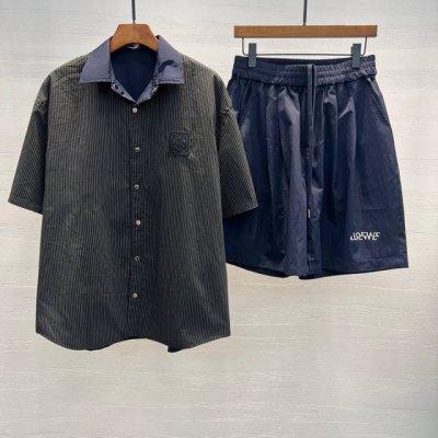 衣服 短裤 罗1威 2025夏新款套装短裤 双面穿，可拆套 走秀款 今年最新最设计 胸前最新Logo 非常洋气 独家定制原版防晒面料 垂感超好不易褶皱 超报超透