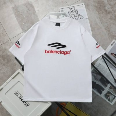 上新 纯原臻品 顶级复刻 - Balenciaga 巴黎世家 经典款大M Logo图标刺绣圆领短袖T恤 - 颜色 黑色 白色 - 购入原版开模打造 全套定制辅料