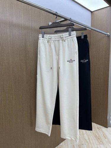 高端货品 Mon 2540春夏新款休闲裤！官网同步发售。品牌经典Logo休闲裤 ，定制面料，舒适度极好，手触感强烈。辨识度极高，Fdh完美品相工艺 颜色：黑色