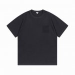 p100 Loewe 罗意威 2025新款 凹凸字母Logo 男女同款 短袖T恤 ·定制260克100％双纱纯棉面料 ·定染32支双股螺纹 ·领标吊牌主唛三标齐