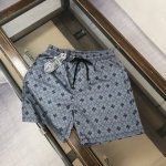 Ch 克罗心 2025最新款短裤沙滩裤沙滩旅游必备常年有货 高订制原版五金 上身效果超正 腿部线条完全得到彰显 全客供进口速干面料 纹理 紧致细腻 内衬网纱 全