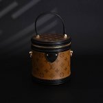 louis Vuitton Lv Cannes 老花拼色圆筒水桶包化妆箱 小号 #原单版本 客供进口五金件 采用真空电镀的工艺表面光滑细腻 饱满圆润重量感十足不