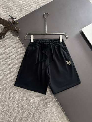 隔天出货 高品质 Dior 迪奥 2025春夏新款松紧带休闲净色宽松短裤，裤脚下摆二本针锁边，针脚细密牢固，专柜定制面料 透气舒适度高，细节无可挑剔，品牌元素设