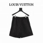 louis Vuitton 路易威登 Monogram提花工艺套装短裤 男士时尚休闲夏日沙滩套装。路易家族的新高端，细节品质永远的那么完美无瑕，创意设计层出不穷