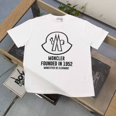 高版本 2025新款Moncler蒙口铃铛字母雄鸡图案Logo印花休闲情侣宽松短袖T恤，独一无二的活性环保面料染色，32支双纱精梳纯棉爽滑手感，纯棉不起球不起毛
