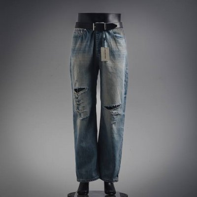 真皮皮带 Balenciaga 25Ss水洗破坏割烂牛仔裤 巴黎世家 Balenciaga官网同步发售新款 真皮皮带.不掉皮.1:1五金开模.不可拆卸装饰皮带.