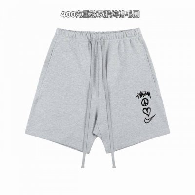 斯图西Stussy印花双股400克纯棉毛圈男女情侣款短裤 面料 独家定制面料采用400G纯棉毛圈面料市场找不到第二家 可以说一条短裤能穿5年毫不夸张 宽松版型