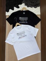 fila斐乐 25年夏季新款 简约 圆领短袖T恤 男女同款 -面料采用260G纯棉面料，达到透而不露的黄金平衡点，完美规避透视尴尬，成衣尺寸稳定，多次机洗仍能保