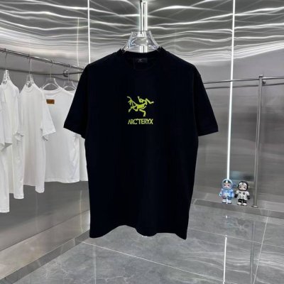 始祖鸟 2025春夏新款260克 短袖T恤 个性印花 男女同款宽松版 S M L Xl Xxl 五个码 黑色 白色